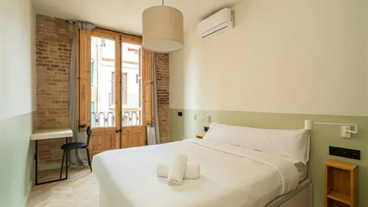Apartments in Barcelona Gràcia - photo 2