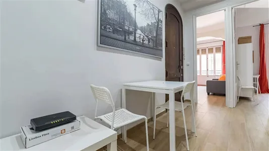 Rooms in Valencia Extramurs - photo 5