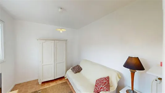 Apartments in Mulhouse - photo 2