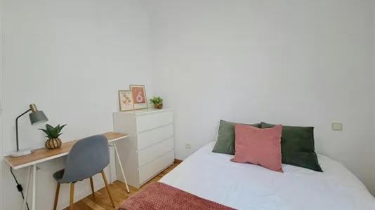 Rooms in Madrid Centro - photo 4