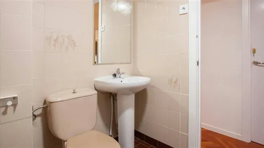 Rooms in Madrid Hortaleza - photo 7