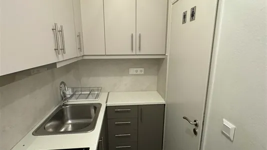 Rooms in Berlin Friedrichshain-Kreuzberg - photo 8