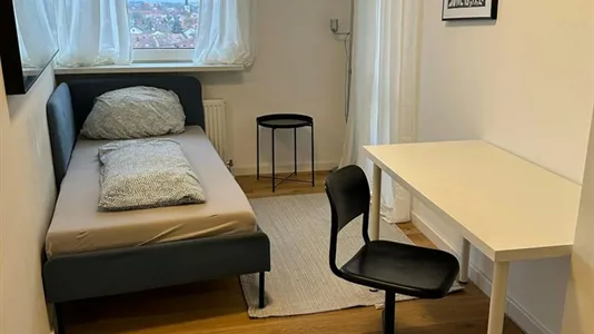 Rooms in Location is not specified - photo 2