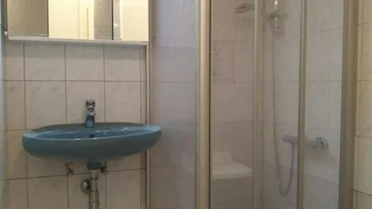 Rooms in Vienna Favoriten - photo 5