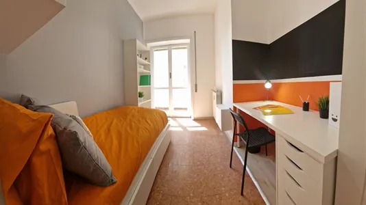 Rooms in Roma Municipio VIII – Appia Antica - photo 5