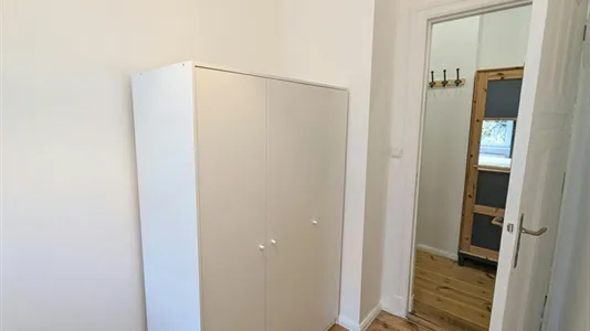 Apartments in Location is not specified - photo 8