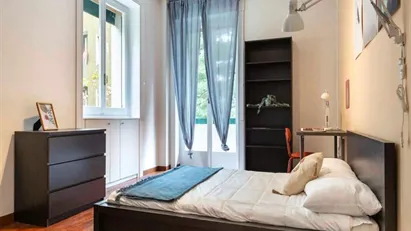 Room for rent in Milano Zona 6 - Barona, Lorenteggio, Milan