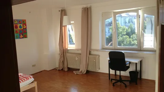 Rooms in Munich Schwabing-West - photo 2