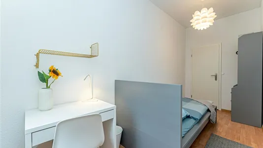 Rooms in Location is not specified - photo 3