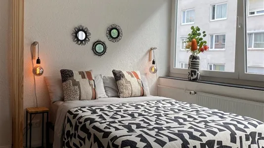 Apartments in Location is not specified - photo 6