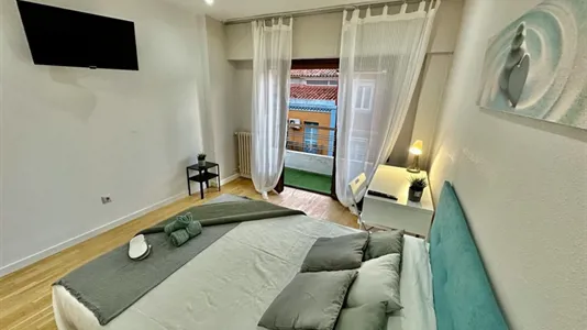 Rooms in Zaragoza - photo 2