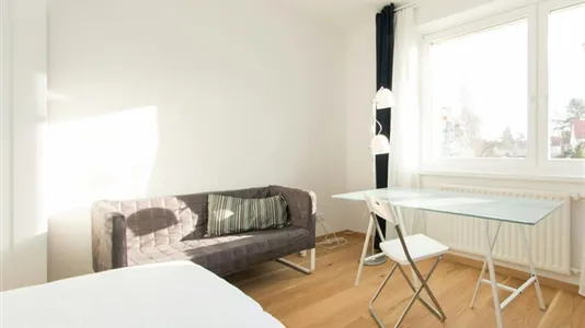 Rooms in Berlin Treptow-Köpenick - photo 2