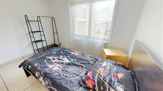 Rooms in Lyon - photo 2