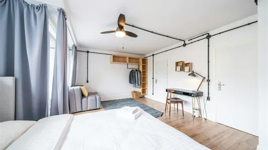 Apartments in Berlin Charlottenburg-Wilmersdorf - photo 4