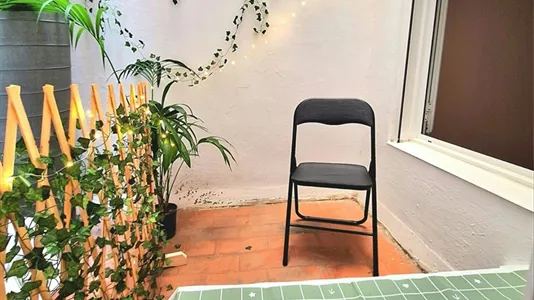 Rooms in Barcelona Sants-Montjuïc - photo 1
