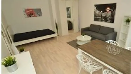 Apartments in Dusseldorf - photo 4