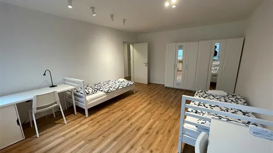 Rooms in Besnica - photo 1