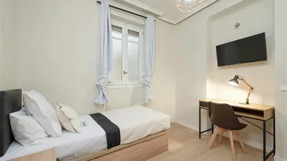 Room for rent in Madrid Moncloa-Aravaca, Madrid