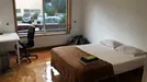 Room for rent, Porto (Distrito), &lt;span class=&quot;blurred street&quot; onclick=&quot;ProcessAdRequest(7743172)&quot;&gt;&lt;span class=&quot;hint&quot;&gt;See streetname&lt;/span&gt;[xxxxxxxxxxxxx]&lt;/span&gt;