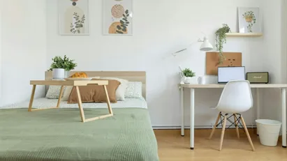 Room for rent in Adaro, Comunidad de Madrid