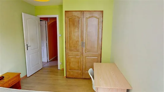 Apartments in Saint-Étienne - photo 10