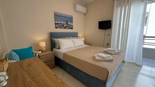 Apartments in Loutraki-Agioi Theodoroi - photo 1