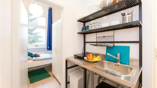 Rooms in Berlin Charlottenburg-Wilmersdorf - photo 5