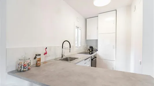 Apartments in Barcelona Eixample - photo 8