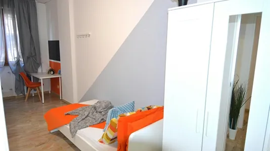 Rooms in Modena - photo 3