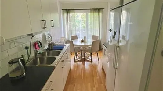 Rooms in Nacka - photo 2