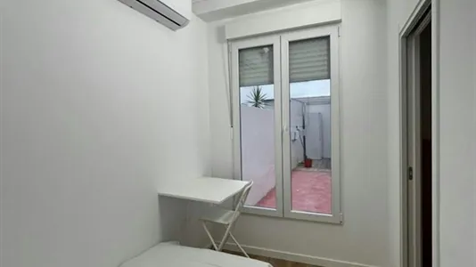 Rooms in Valencia Extramurs - photo 3