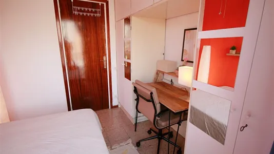 Rooms in Barcelona Eixample - photo 6