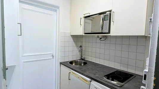 Apartments in Paris 7ème arrondissement - photo 8