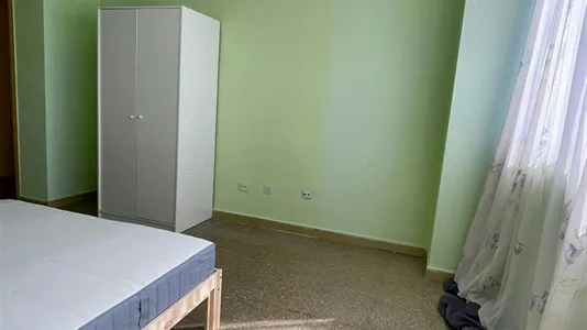 Rooms in Las Palmas de Gran Canaria - photo 3