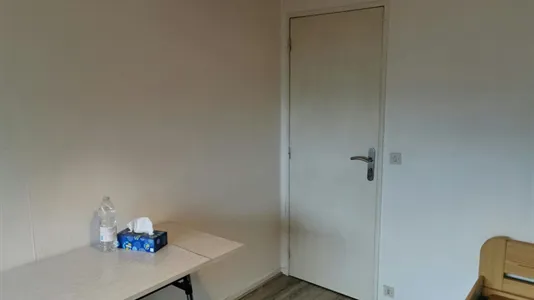 Rooms in L'Haÿ-les-Roses - photo 10