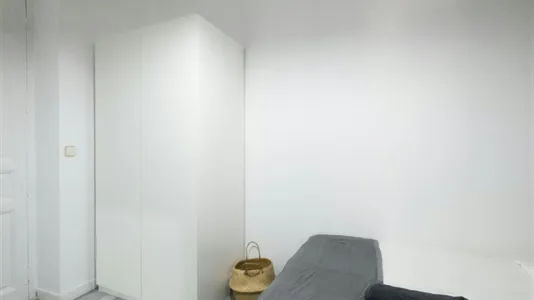 Rooms in Madrid Centro - photo 6