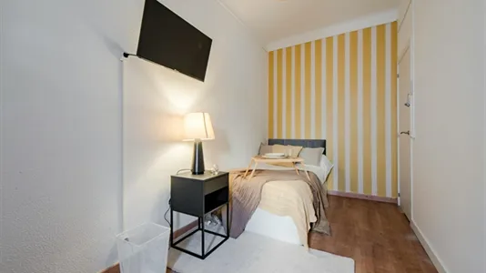Rooms in Madrid Chamartín - photo 1