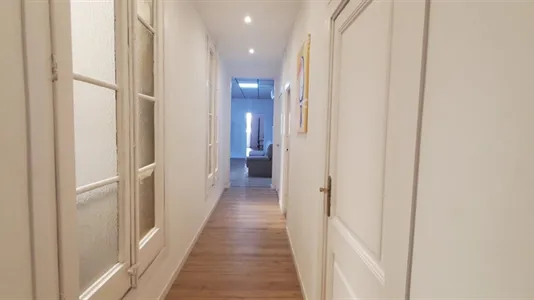 Rooms in Barcelona Eixample - photo 8