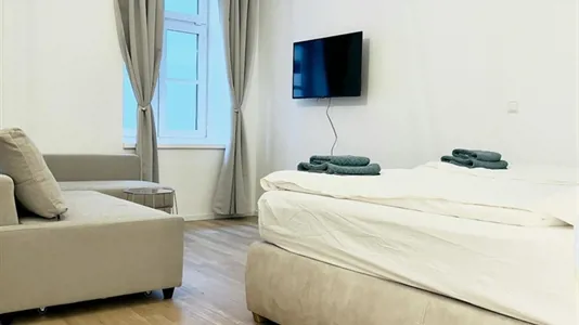 Apartments in Wien Rudolfsheim-Fünfhaus - photo 3