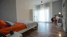 Room for rent, Foggia, Puglia, &lt;span class=&quot;blurred street&quot; onclick=&quot;ProcessAdRequest(13518162)&quot;&gt;&lt;span class=&quot;hint&quot;&gt;See streetname&lt;/span&gt;[xxxxxxxxxxxxx]&lt;/span&gt;