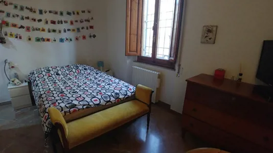 Rooms in Florence - photo 2