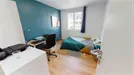 Room for rent, Grenoble, Auvergne-Rhône-Alpes, &lt;span class=&quot;blurred street&quot; onclick=&quot;ProcessAdRequest(13195936)&quot;&gt;&lt;span class=&quot;hint&quot;&gt;See streetname&lt;/span&gt;[xxxxxxxxxxxxx]&lt;/span&gt;