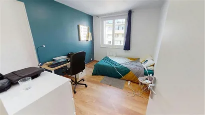 Room for rent in Grenoble, Auvergne-Rhône-Alpes