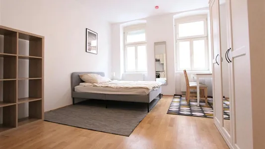 Apartments in Vienna Favoriten - photo 2