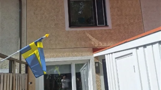 Houses in Huddinge - photo 10