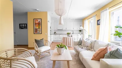Uppsala - 3rok - 10mån - 15.850kr/mån