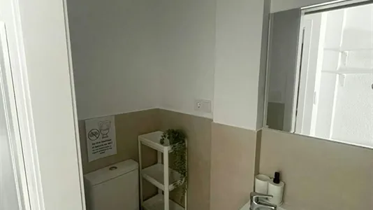 Rooms in AlaquĆ s - photo 7