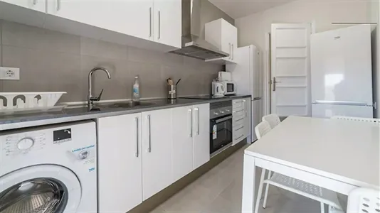 Rooms in Valencia L'Eixample - photo 9