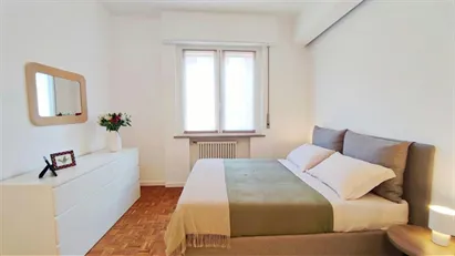 Apartment for rent in Milano Zona 8 - Fiera, Gallaratese, Quarto Oggiaro, Milan