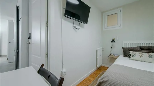 Rooms in Madrid Salamanca - photo 3